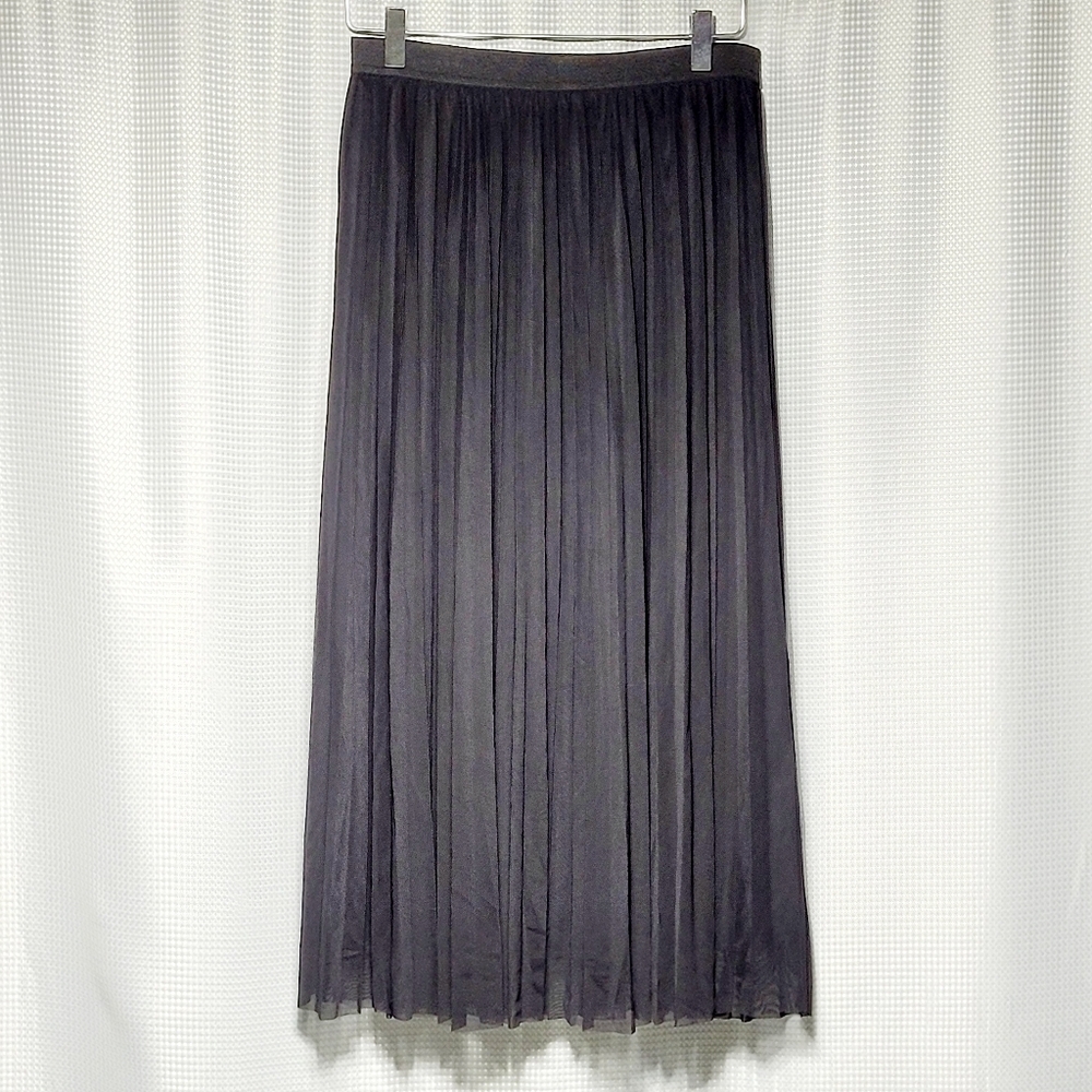 Sincerely Jules Black Pleated Shear Flowy Maxi Skirt Women's (L)